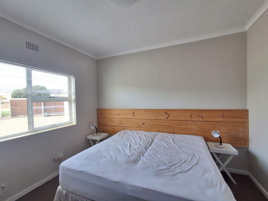 4 Bedroom Property for Sale in Stilbaai Wes Western Cape